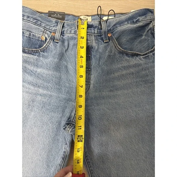 Levi's Premium Women 501 '90s Straight Leg Mid Rise Jeans 31x30  Blue  NWT - Picture 6 of 11